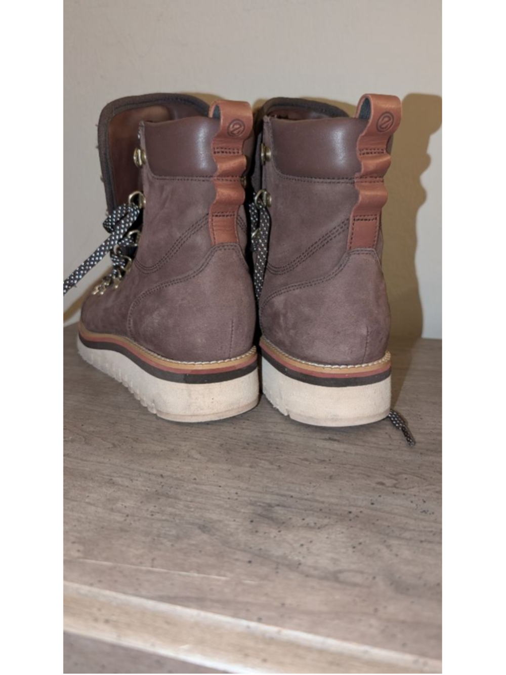 Cole Haan Brown Lace Up Boots with White Soles Size 8B - Picture 2 of 6